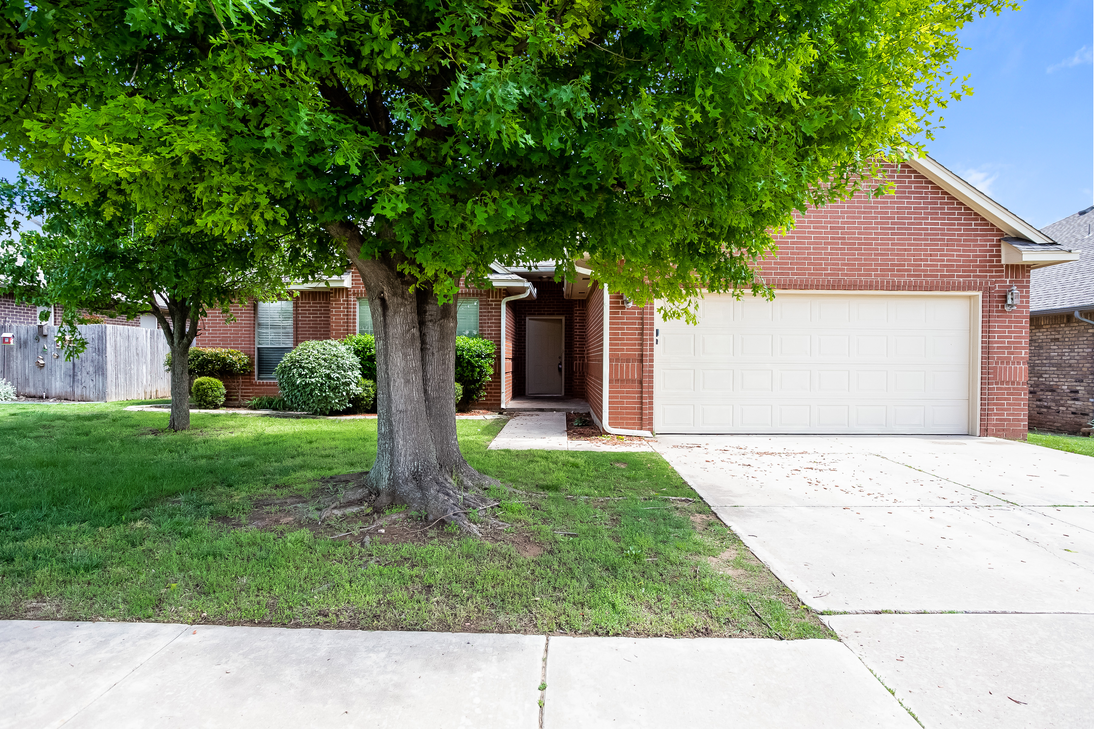 612 Vickery Ave Yukon, OK 73099